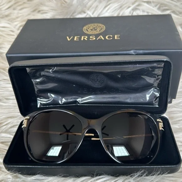 Brand new Versace Havana sunglasses - Picture 8 of 9